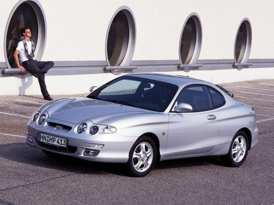  Hyundai Coupe 1999 года  (фото 5 из 8)